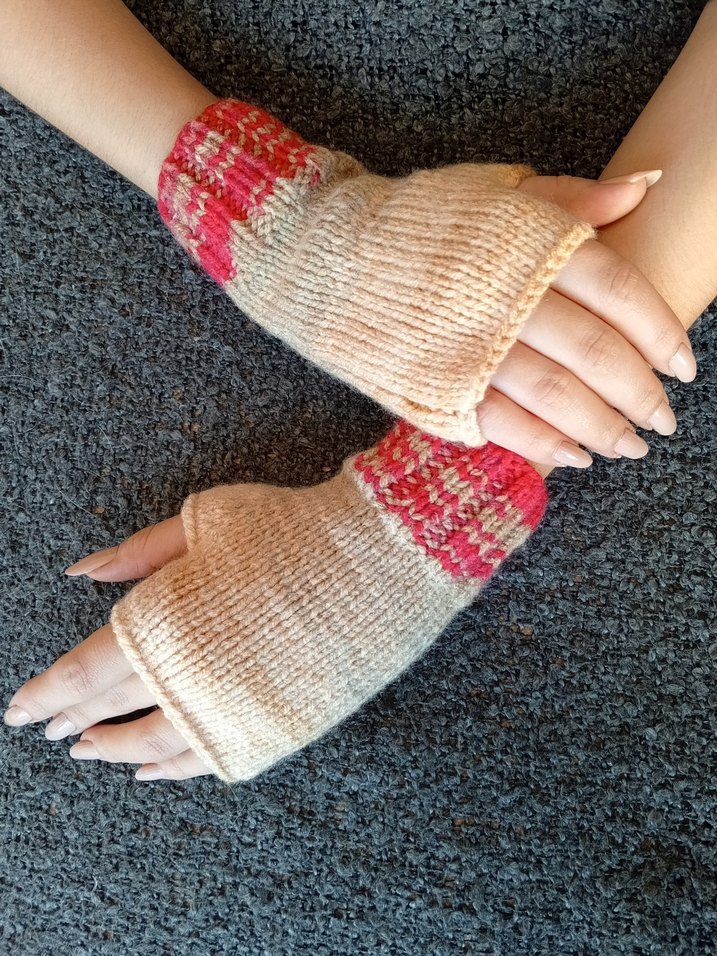 Örgü Bohem Kadın Parmaksız Eldiveni - Görsel 3