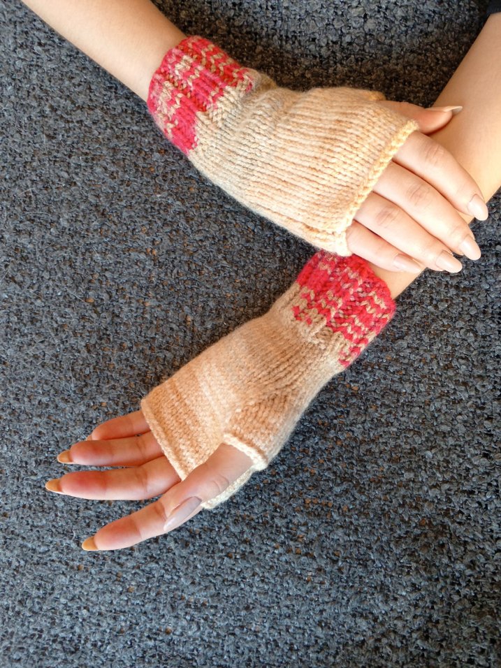 Örgü Bohem Kadın Parmaksız Eldiveni - Görsel 2