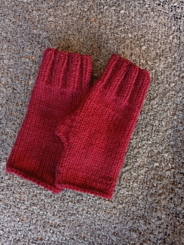 Bordo Örgü Parmaksız Kadın Eldiven - Görsel 3