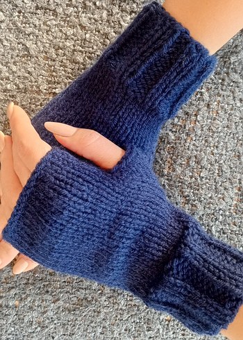 Kadın Lacivert Örgü Parmaksız Eldiven - Görsel 5
