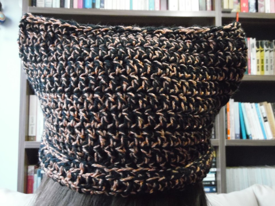 Kahverengi Örgü Kadın Bere - Görsel 2