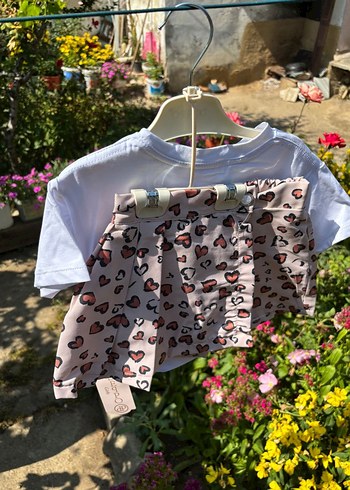 Kız Çocuk Beyaz Baskılı Tişört Şort etek - Görsel 2