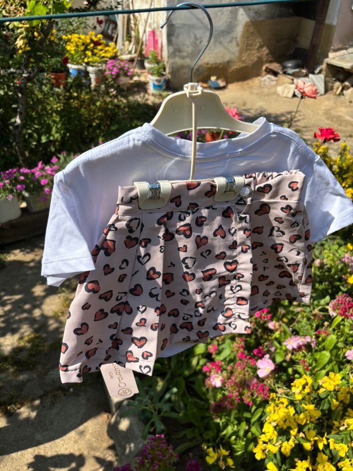 Kız Çocuk Beyaz Baskılı Tişört Şort etek - Görsel 2