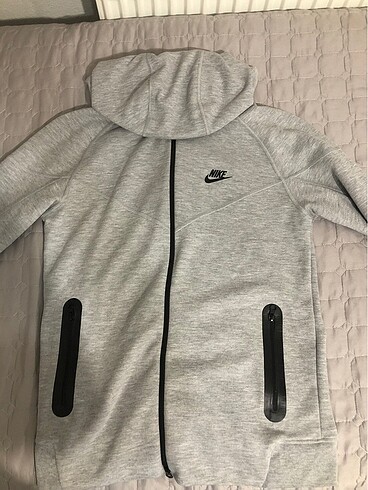 Nike tech 2024