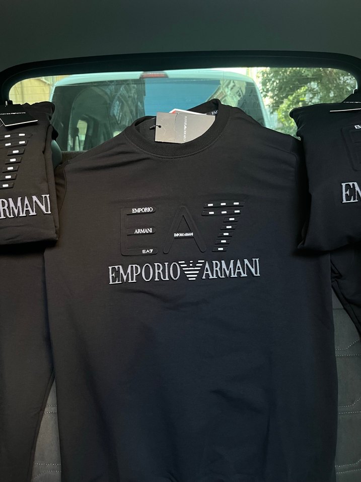 Emporio Armani Siyah Uzun Kollu Tişört - Görsel 2