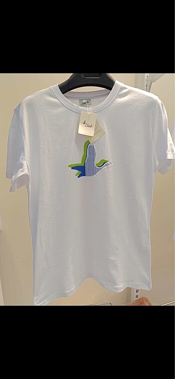 Diğer Kuş Logolu Tişört