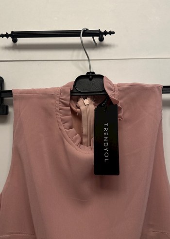 Pudra Renkli Kolsuz şık Elbise - Görsel 3