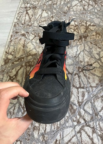 Converse Kırmızı Desenli Converse unisex Spor Ayakkabı