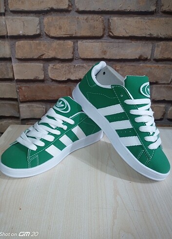 #Adidas #Campüs