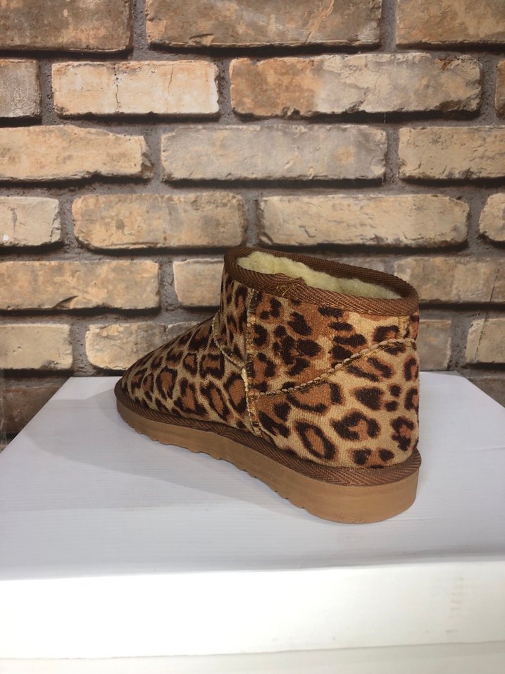 Kahverengi Leopar Desenli Kürklü Kadın Bot - Görsel 3