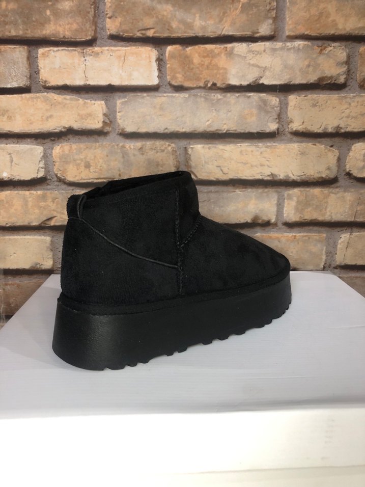 Siyah Süet Kürklü Dolgu Topuk Kadın Bot - Görsel 2