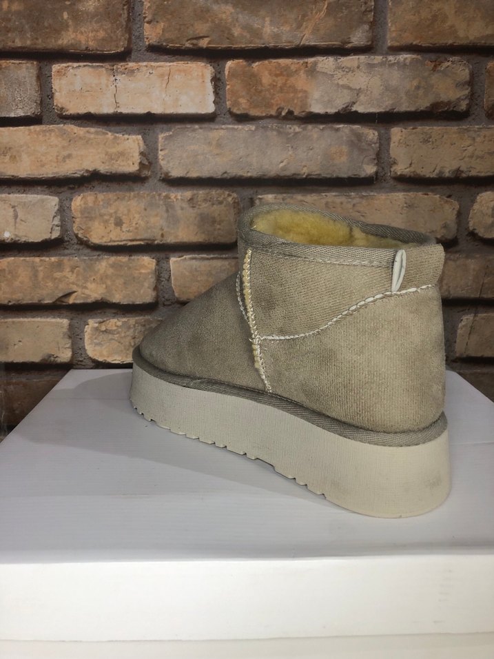 Süet Bej Kadın Dolgu Topuklu Bot - Görsel 3