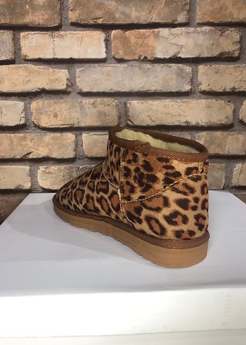Kahverengi Leopar Desenli Kadın Süet Bot - Görsel 3
