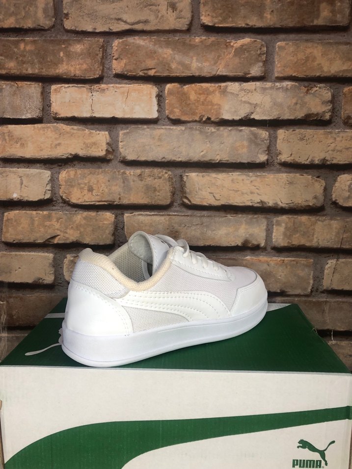 Puma Beyaz Düşük Bilekli Sneaker — görsel 2/4