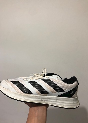 Adidas ürünü