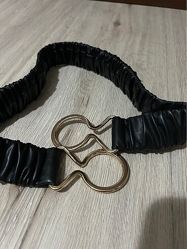Beden siyah Renk Siyah gold detaylı şık kemer