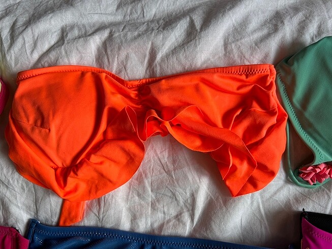 xs Beden çeşitli Renk Penti-H&M 6 adet bikini üstü