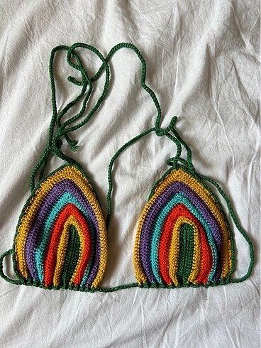 El örgüsü bikini üstü