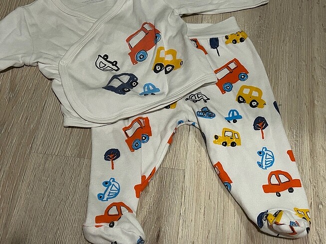 Yenidoğan Beden Hello Baby alt üst takım (0-3 m)
