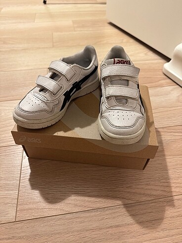 Asics çocuk spor ayakkabı