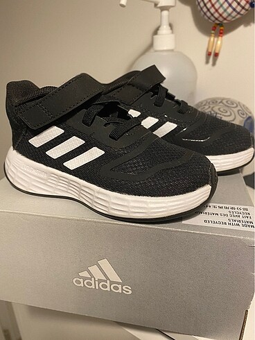 Adidas Spor ayakkabı