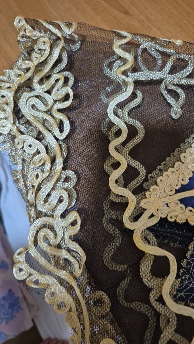 İşlemeli Lacivert Örtü - Görsel 3