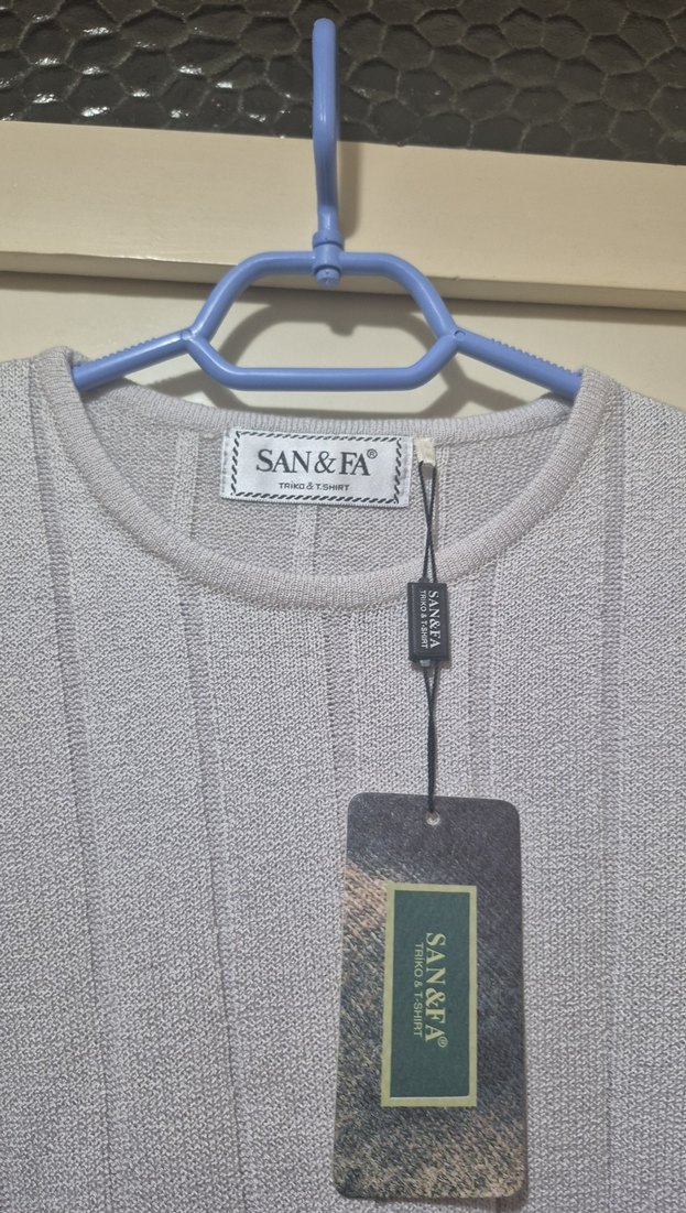 Kadın Gri Kısa Kollu Triko Tişört - Görsel 2