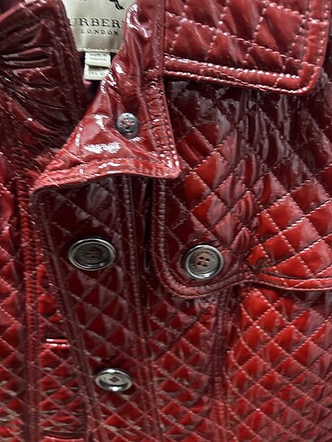 Burberry Burberry parlak deri mont - çok iyi