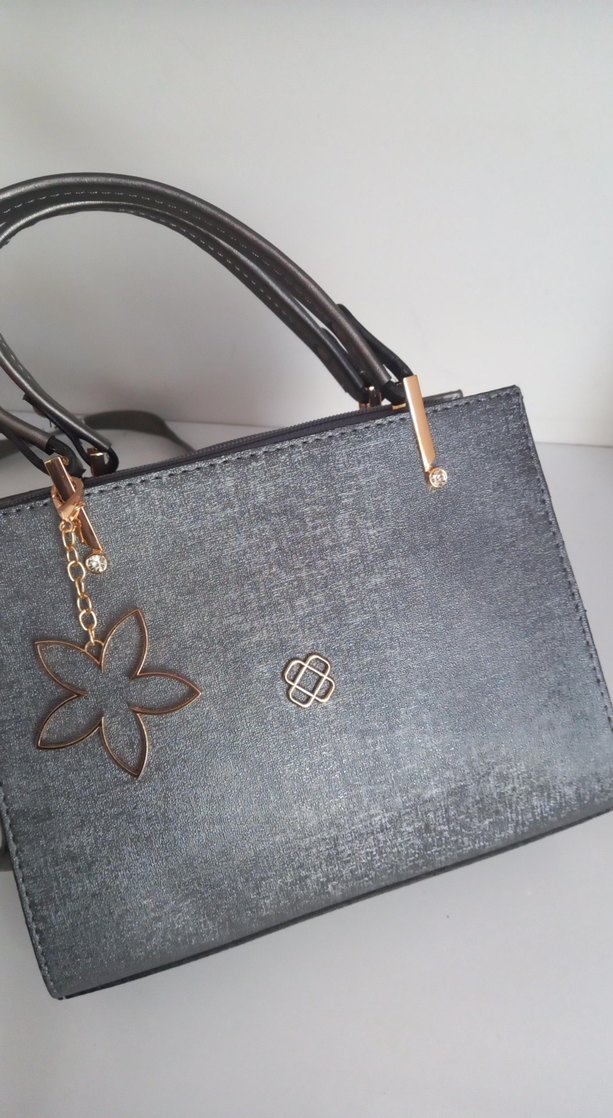 Gri Kadın Çiçek Desenli Tokalı Çanta - Görsel 3