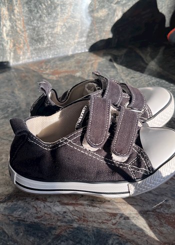 Converse modeli erkek çocuk ayakkabısı