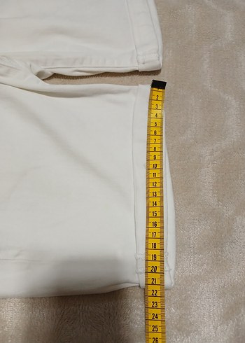 Gri Kadın Denim Kemerli Bermuda Şort - Görsel 4