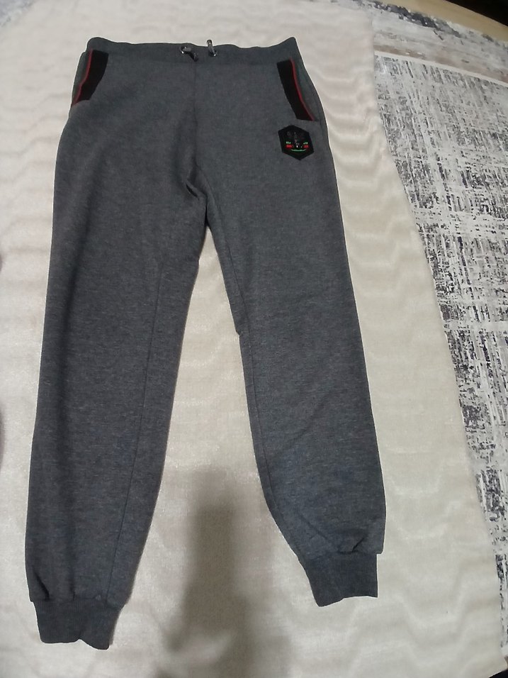 Gri Erkek Düğmeli Rahat Kesim Eşofman - Görsel 4