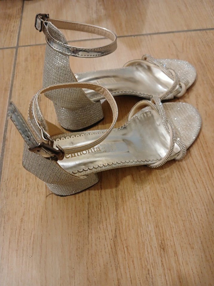 Bej Yılan Desenli Tokalı Topuklu Kadın Ayakkabı - Görsel 2