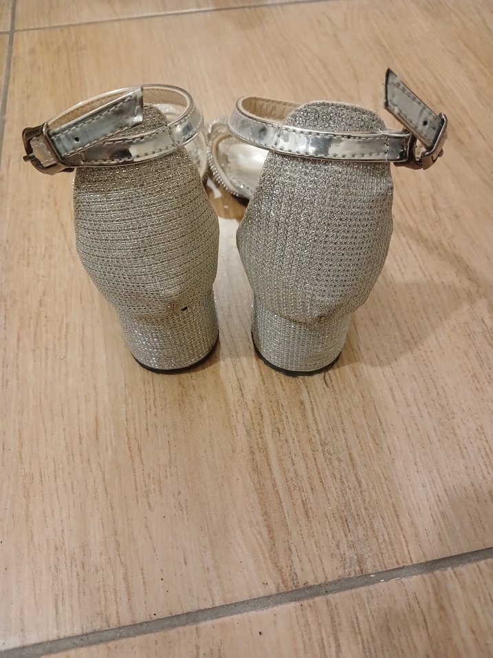 Bej Yılan Desenli Tokalı Topuklu Kadın Ayakkabı - Görsel 3