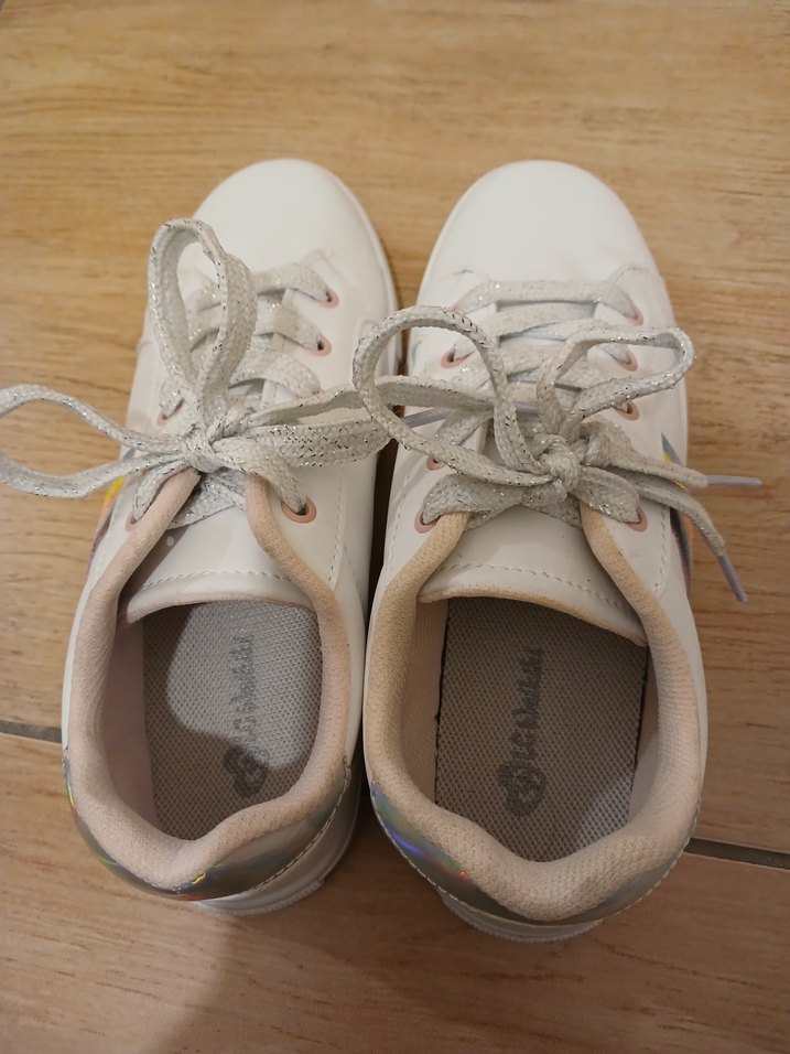 Beyaz Bağcıklı kiz cocukSpor Ayakkabı - Görsel 3