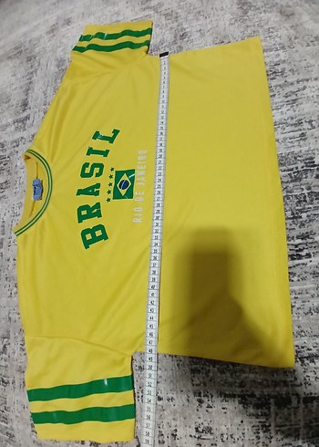 Sarı Baskılı Kemerli Kız Tişörtü - Görsel 4