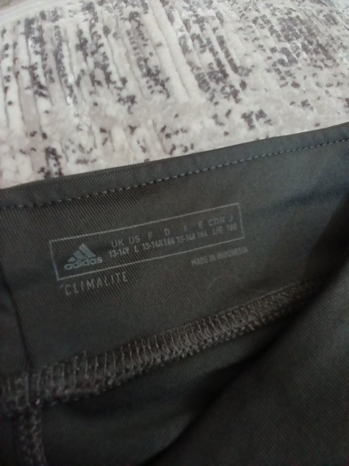 Adidas Siyah Baskılı Spor Tayt - Görsel 5