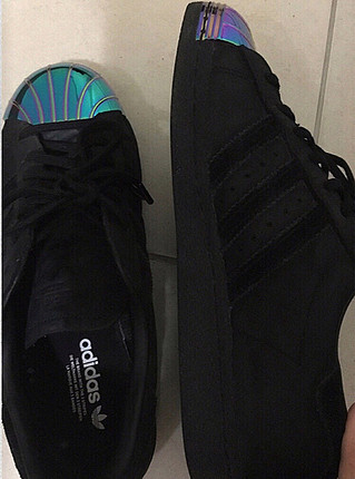 Adidas superstar metal toe