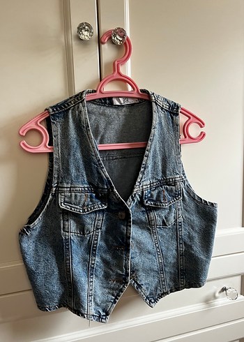 Kadın Kolsuz Denim Yelek BSL MARKADIR M DIR BEDENİ Bİ KERE GİYDİ - Görsel 2