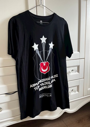 Siyah Baskılı Beşiktaş Tişörtü medium beden - Görsel 3
