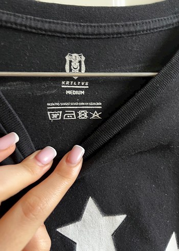 Siyah Baskılı Beşiktaş Tişörtü medium beden - Görsel 4