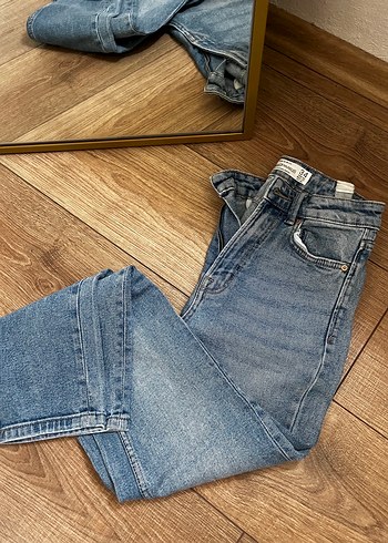 Stradivarius mom slim fit 34 beden kot pantolon - Görsel 4