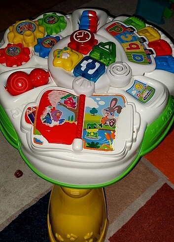 Baby Clementoni Aktivite masası