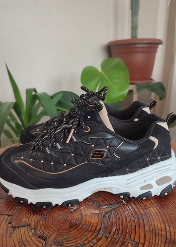skechers Gri Beyaz Kadın Spor Ayakkabı Cırtcırtlı