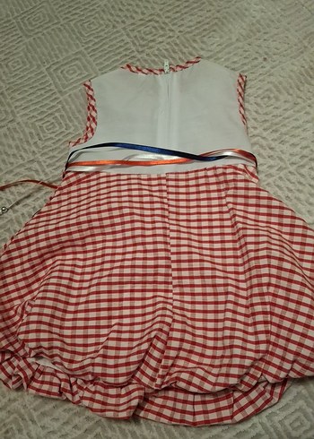 Kırmızı Nakışlı Kolsuz Kız Elbisesi - Görsel 3