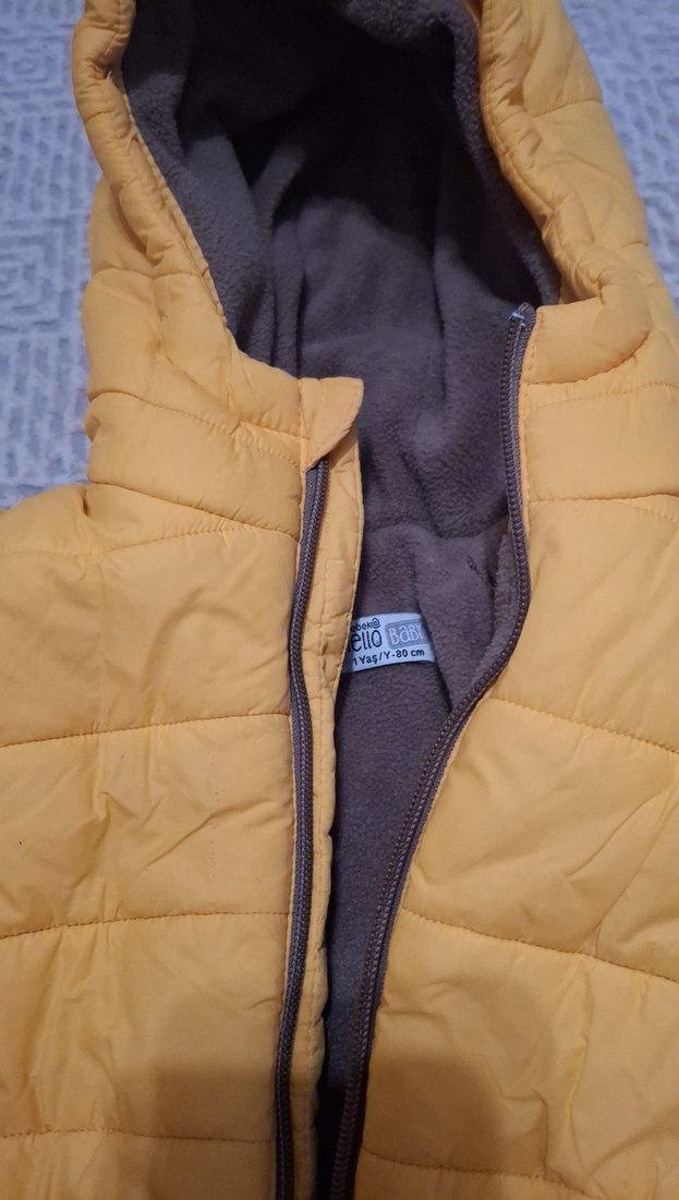 Kapüşonlu Sarı Erkek Çocuk Mont - Görsel 3