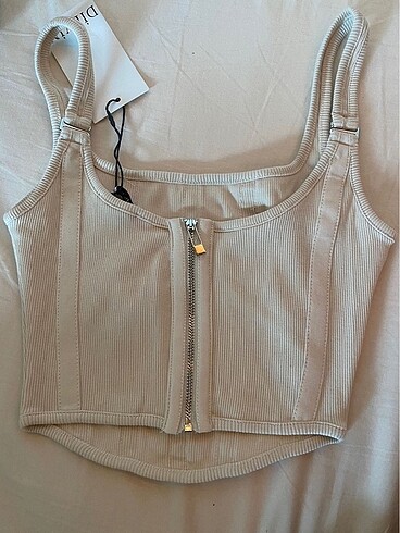 s Beden korse crop