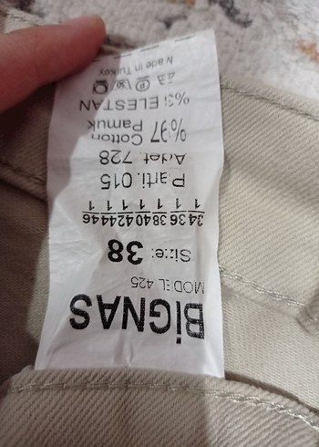 38 Beden Bej Regular Fit Kadın Midi Kumaş Pantolon