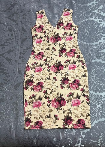 Çiçek Desenli V Yaka Midi Elbise - Görsel 2