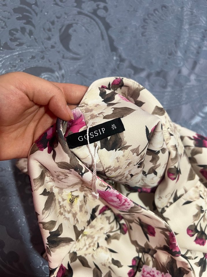 Çiçek Desenli V Yaka Midi Elbise - Görsel 5